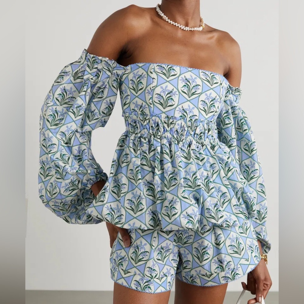 AGUA BY AGUA BENDITA
Jamaica floral-print cotton-poplin blouse size small.